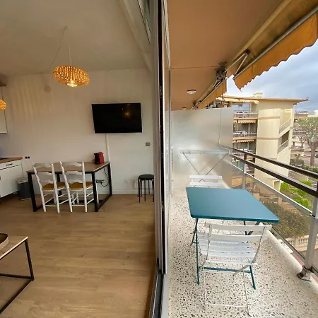 06n - Joli Studio - Piscine - Tennis - Clim - Proche Mer *